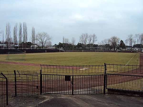 Stadion der Hüttenwerker auf den Sportanlagen Waldstraße - Eisenhüttenstadt