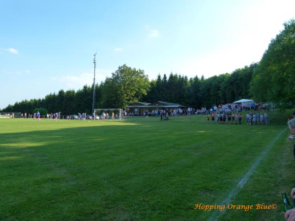 Sportplatz Gusternhain - Breitscheid/Hessen-Gusternhain