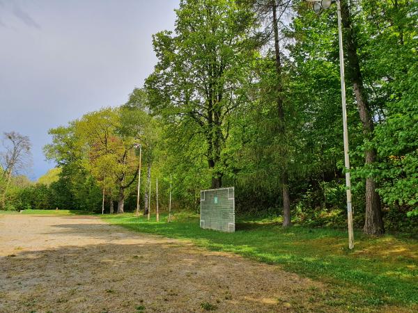 Sportplatz an der Grundschule - Lohmen/Sachsen