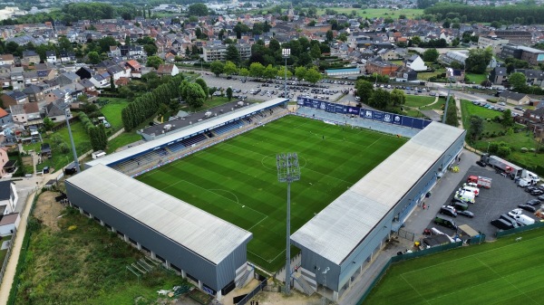 Van Roystadion - Denderleeuw