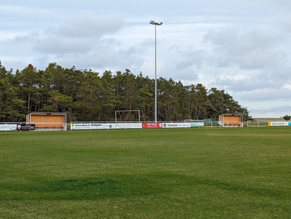 Sportanlage Am Mantlacher Berg Platz 2 - Titting