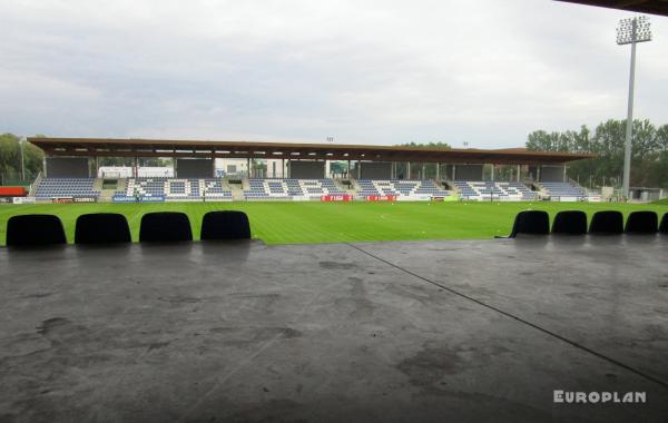Stadion Miejski im. Sebastiana Karpiniuka  - Kołobrzeg 