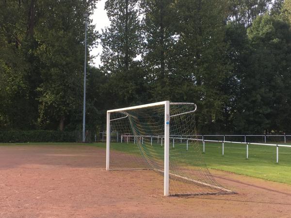 Stadion Misburg C-Platz - Hannover-Misburg