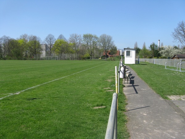 Sportplatz Lindenbergstraße - Kassel-Forstfeld