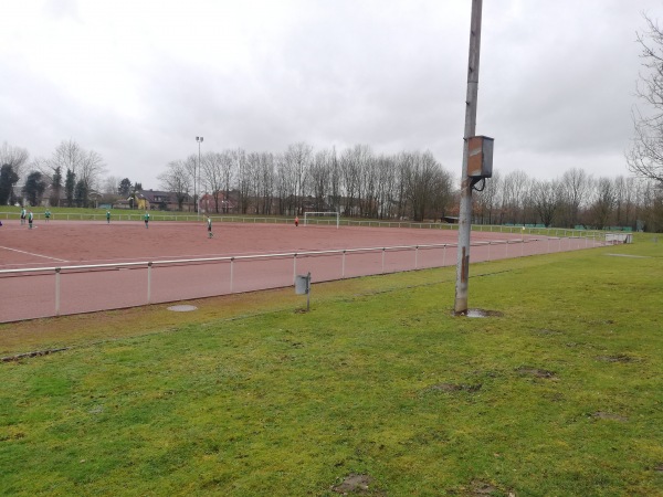 Sportplatz Albert-Schweitzer-Straße - Gelsenkirchen-Beckhausen