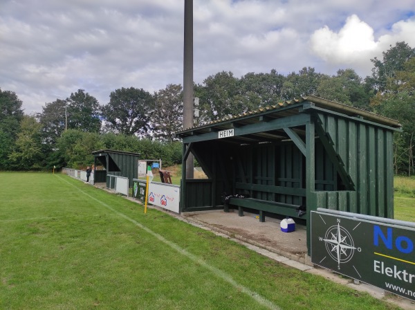 Waldstadion - Dellstedt