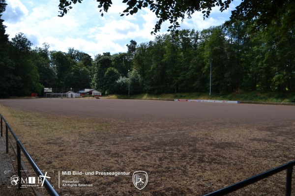 Sportplatz Schönberg - Bensheim-Schönberg