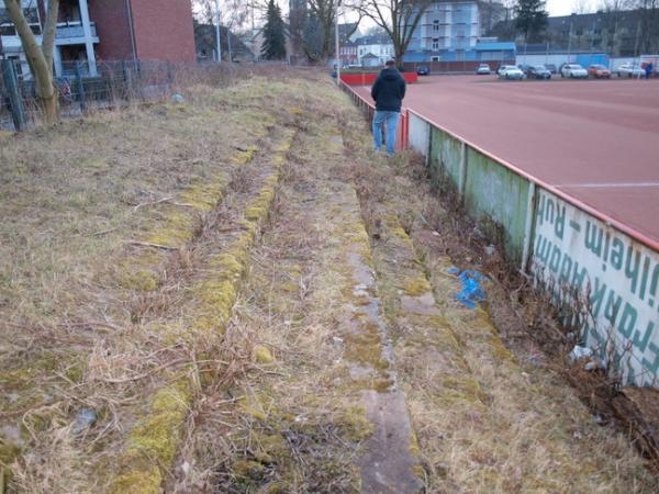 Sportplatz Rudolf-Harbig-Straße - Mülheim/Ruhr-Heißen