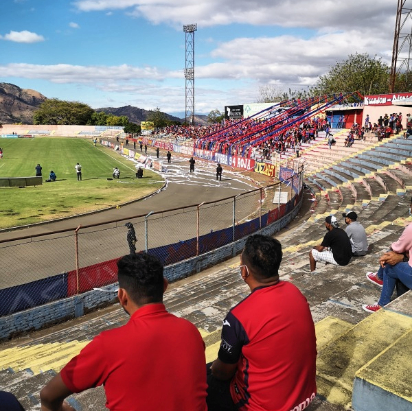 Estadio Oscar Alberto Quiteño - Santa Ana