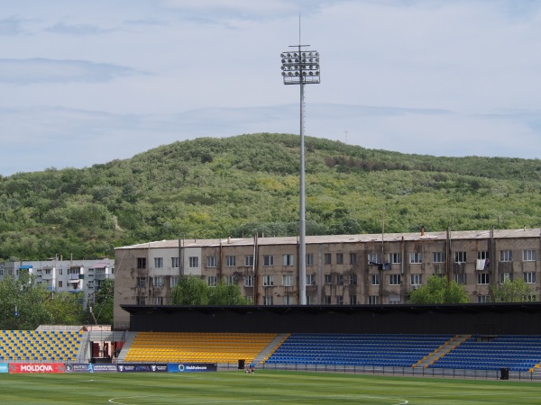 Stadionul Orășenesc Nisporeni - Nisporeni