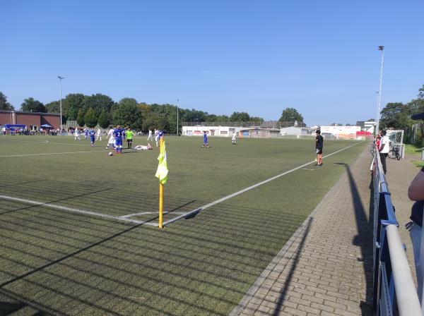 Bezirkssportanlage Tiefenbroich Platz 2 - Ratingen-Tiefenbroich