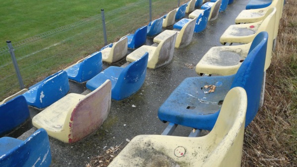 Stadion KS Łozina - Łozina