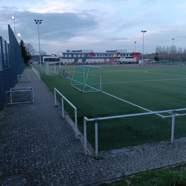 Sportanlage Flinger Broich - Rheinfranken-Platz - Düsseldorf-Flingern