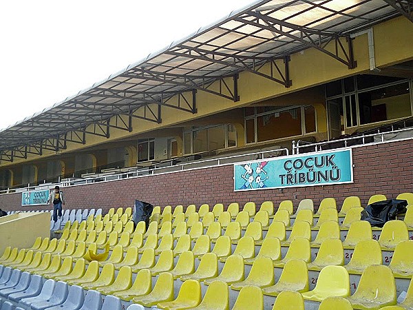 Altay Alsancak Stadyumu - İzmir