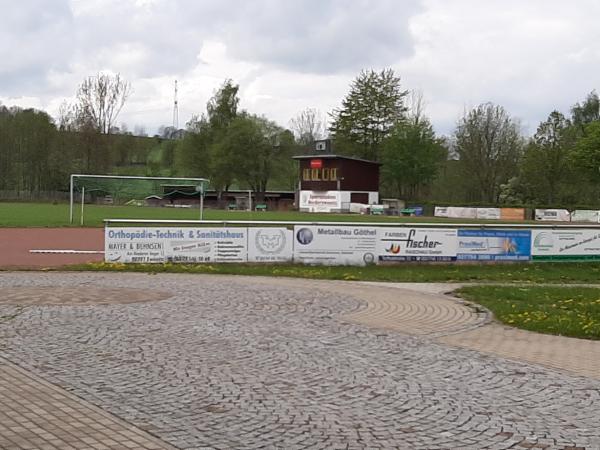 Sportstadion Niederzwönitz - Zwönitz-Niederzwönitz