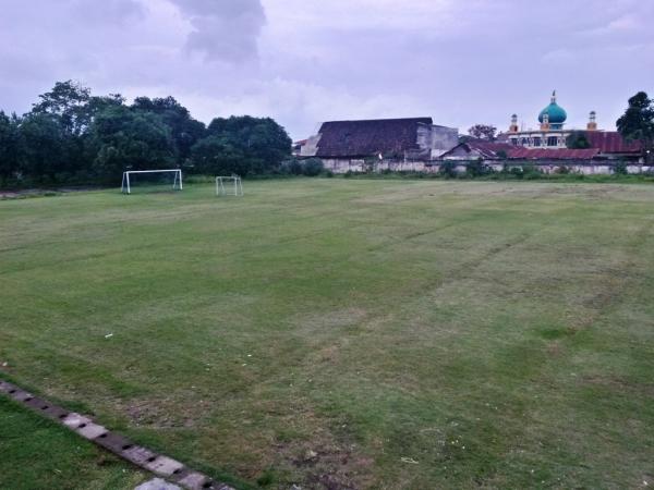 Stadion Legenda Malomba - Lombok