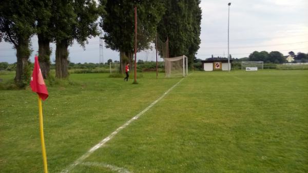 Sportplatz Eisenbahnsiedlung - Duisburg-Eisenbahnsiedlung Hohenbudberg