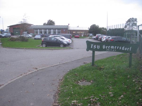 Sportanlage Bankendorfer Weg - Gremersdorf