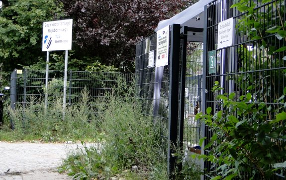 Bezirkssportanlage Riekbornweg - Hamburg-Schnelsen