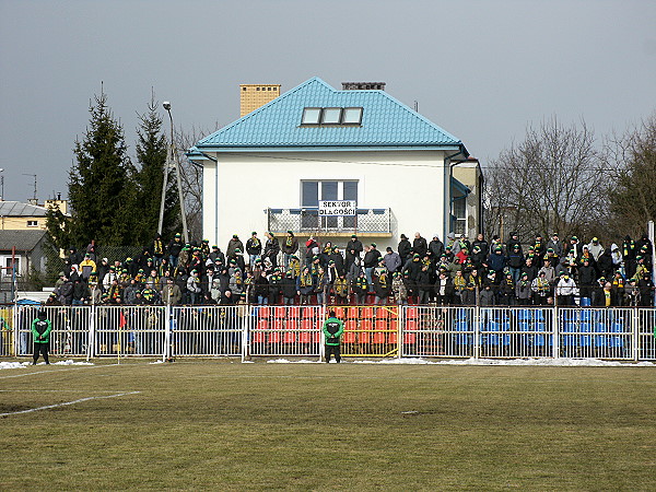 Stadion Dolcanu Ząbki - Ząbki