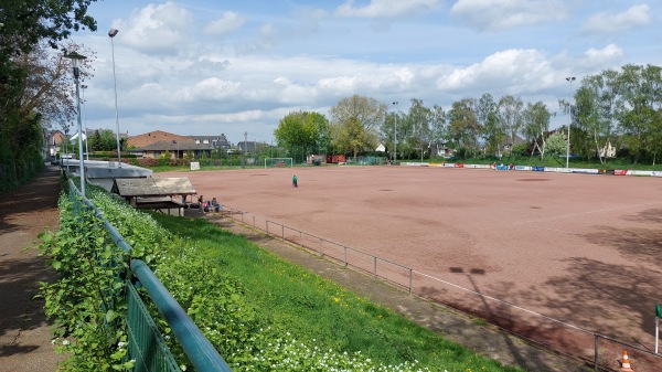 Sportplatz Kreuzwegstraße - Erftstadt-Erp