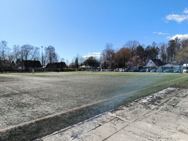 Sportplatz Grundschule Rhen - Henstedt-Ulzburg-Rhen