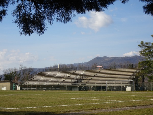 Stadio dei Pini - Sorano