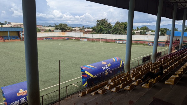 Stade Urunani - Buganda