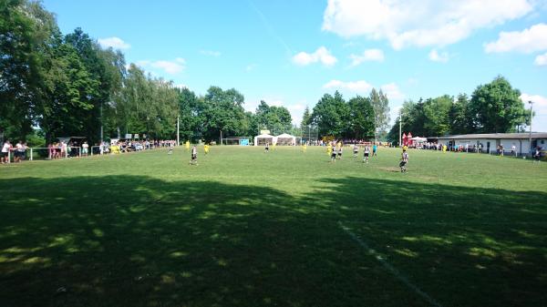 Sportplatz an der Floßmühler Höh' - Grünhainichen-Borstendorf