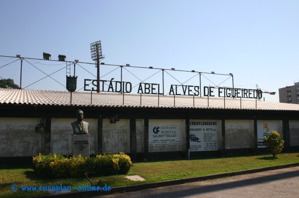 Estádio Abel Alves de Figueiredo - Santo Tirso