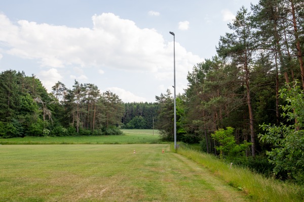Sportgelände Am Kühberg Platz 2 - Alfeld/Mittelfranken-Ziegelhütte