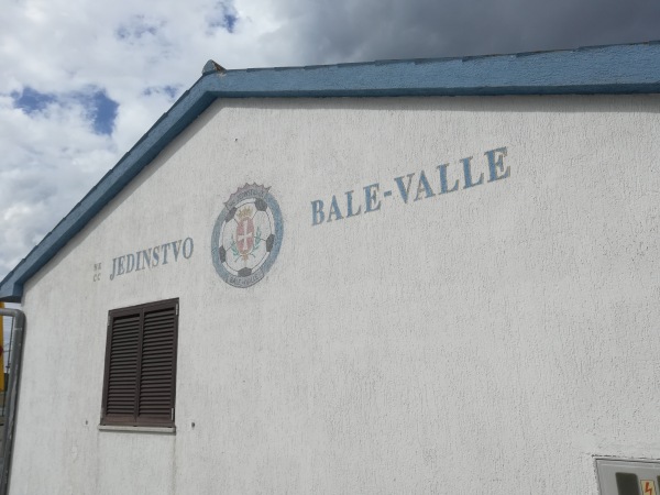Nogometno Igraliste Bale - Bale