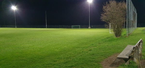 Glonntal-Stadion Nebenplatz 2 - Pfaffenhofen/Glonn-Egenburg