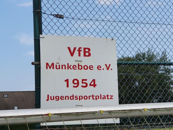 Jugensportplatz am Mühlenstadion - Südbrookmerland-Münkeboe