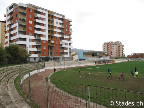 Stadiumi Gjorgji Kyçyku - Pogradec