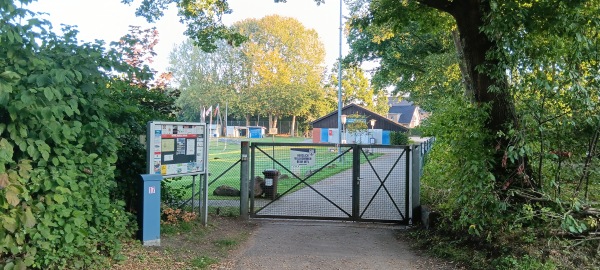 Sportplatz Rantzaustraße - Bad Segeberg