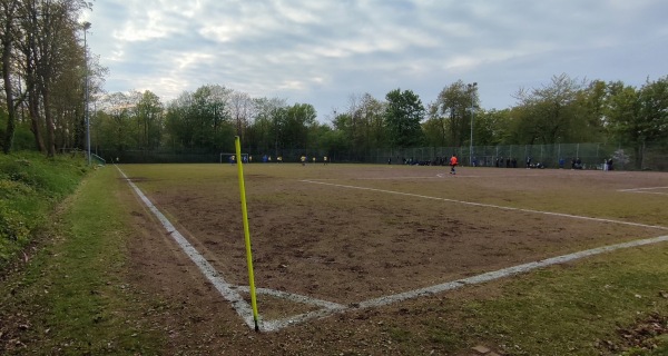 Sportanlage Petit-Couronne-Straße B-Platz - Hannover-Ahlem