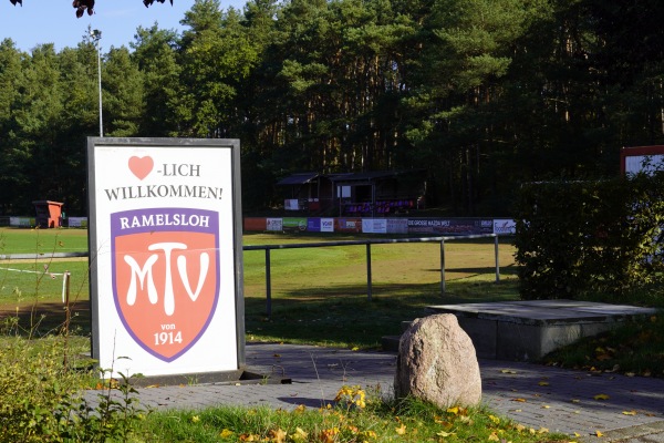 Stadion Ramelsloh - Seevetal-Ramelsloh