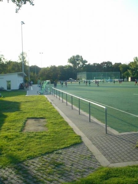 Polizei-Platz - Sportzentrum Pfeifferswörth - Mannheim