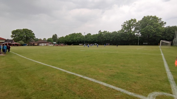 Travestadion B-Platz - Schackendorf