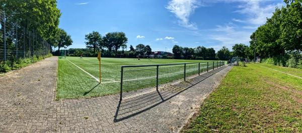 Bezirkssportanlage Brüder-Grimm-Ring B-Platz - Lübeck-Moisling