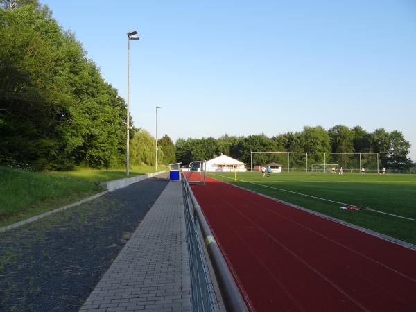 Sportplatz am Himberger See - Bad Honnef-Rottbitze