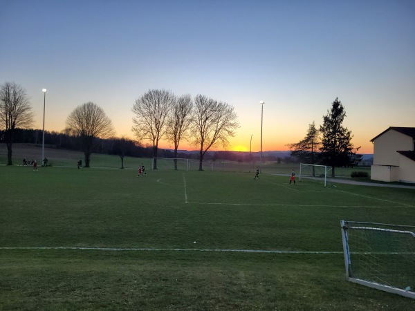 Schulsportplatz 2 - Püchersreuth