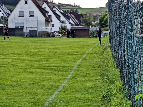Sportplatz Caller Straße - Meschede-Wallen