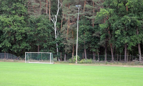 Sportanlage Schulstraße B-Platz - Schwarmstedt-Bothmer