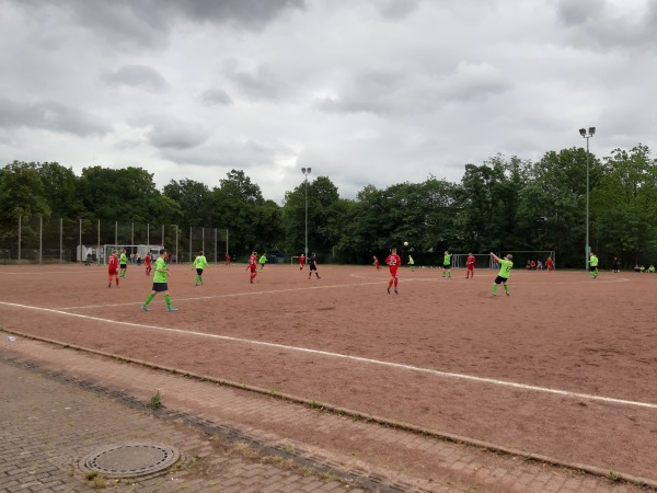 Sportanlage Gesamtschule Ückendorf Platz 2 - Gelsenkirchen-Ückendorf