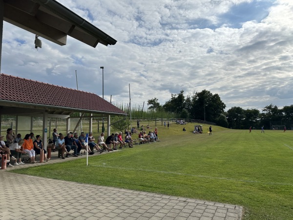 Sportplatz Hopfenstraße - Attenhofen