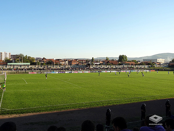 Stadiumi Riza Lushta - Mitrovicë (Kosovska Mitrovica)