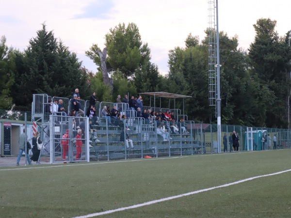 Campo Sportivo Adriano Caprarese - Spoltore