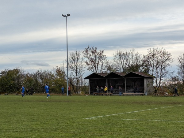 Fritz-Gutmann-Sportpark - Titting